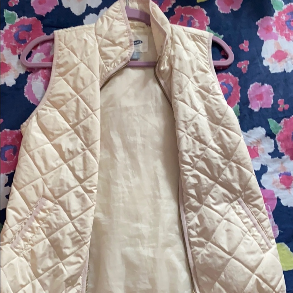 Old navy zip up vest